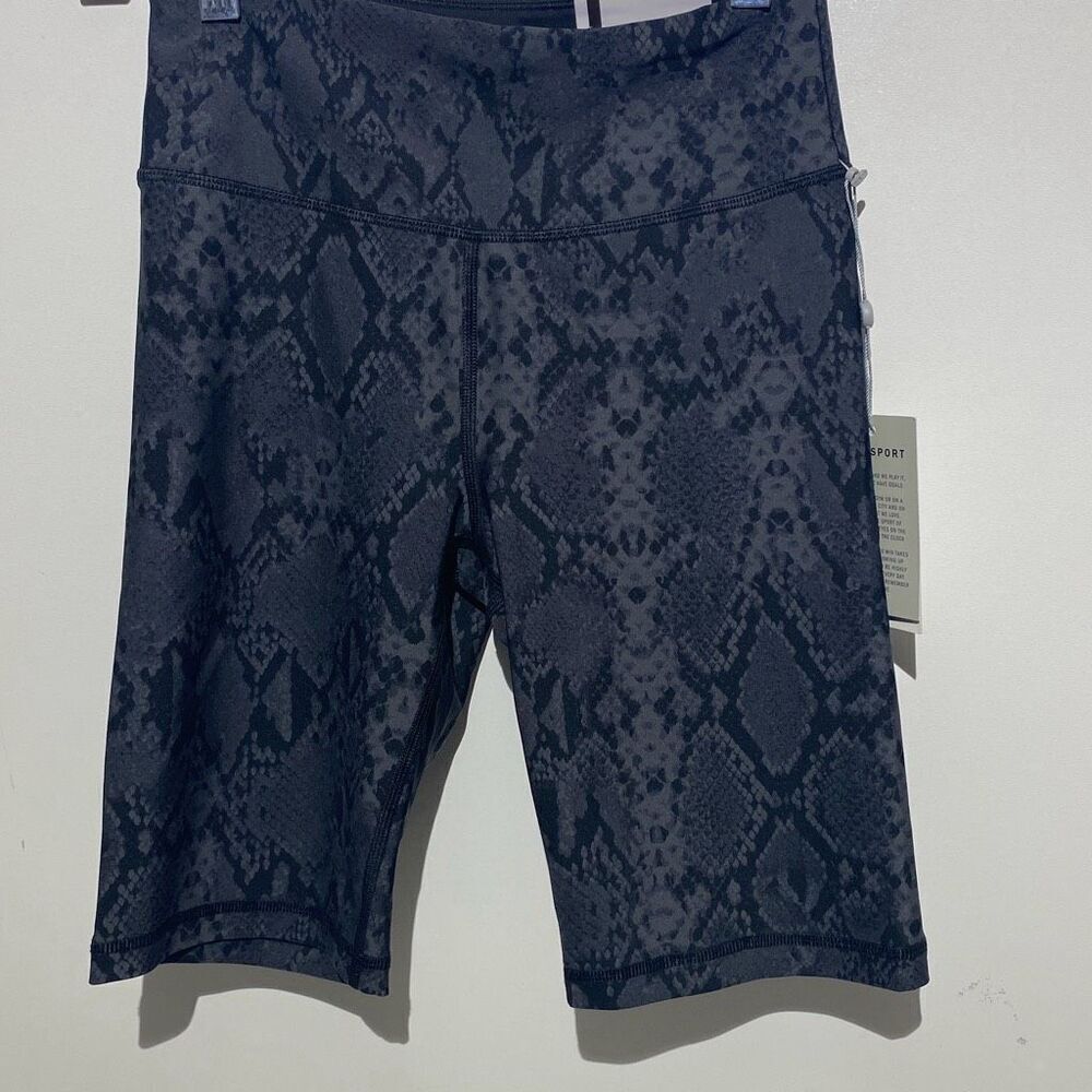 DKNY Sport Womens High Waist Snakeskin Bike Shorts Grey Black XS NWT